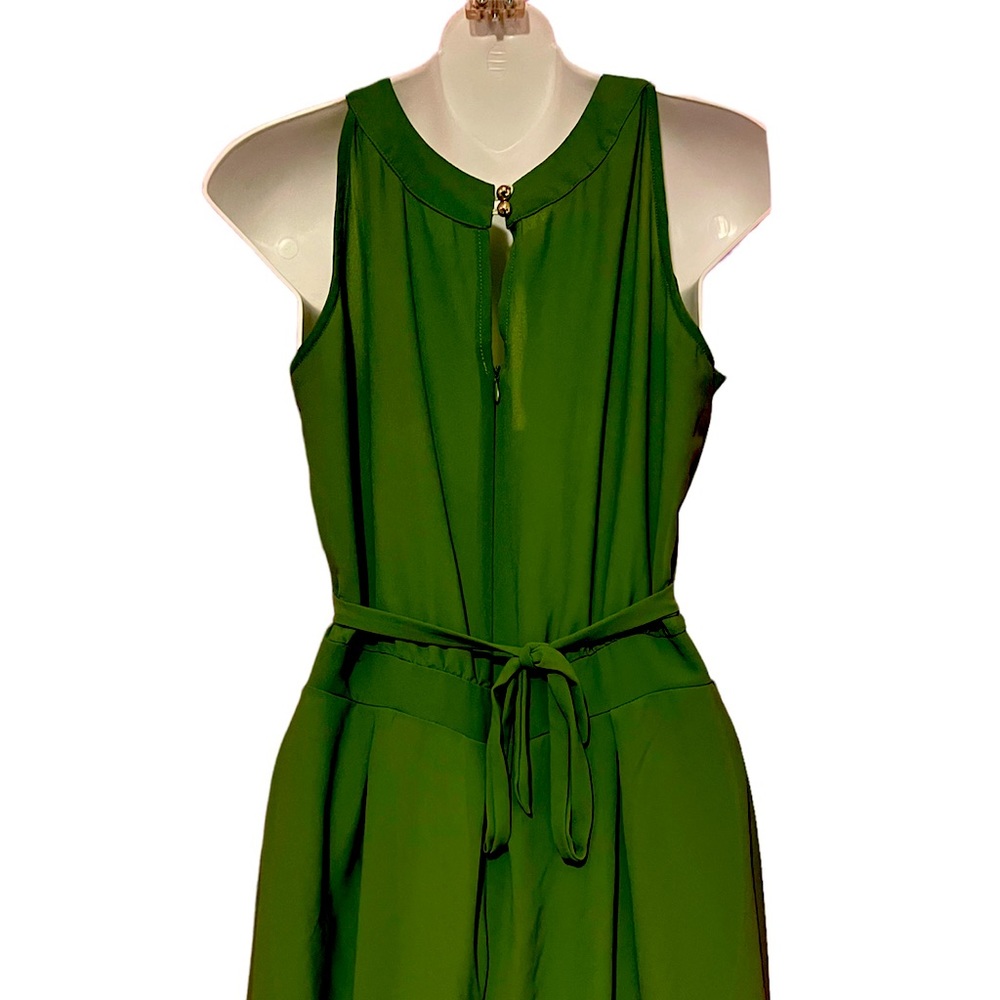 Green dress